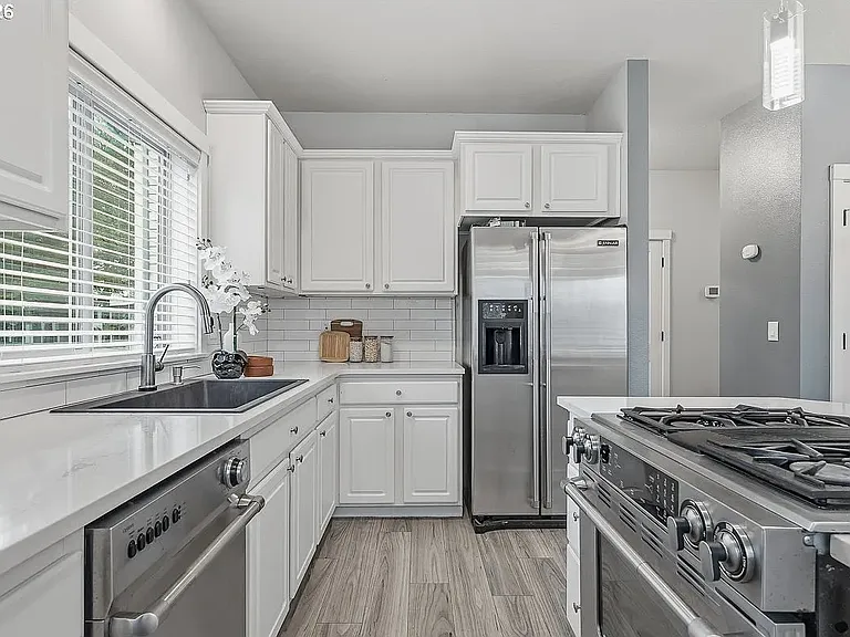 7704 SW Cresmoor Dr — Photo 12