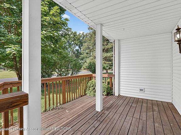 4th image of 6011 Plainfield Ave