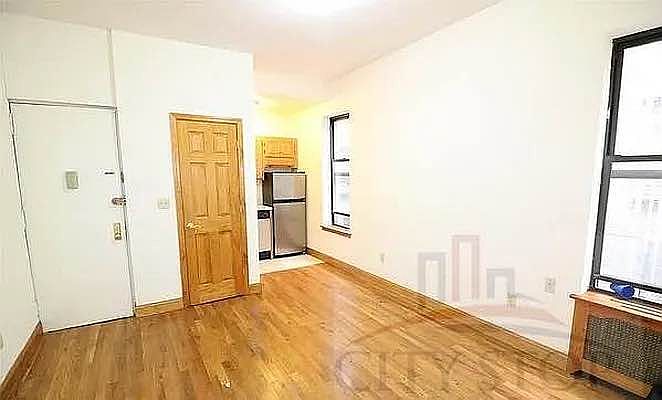 2nd image of 244 W 109th St APT 5C