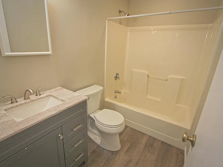 1020 S High St — Photo 6