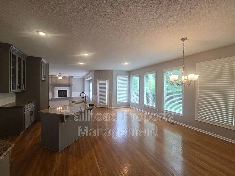 14002 Goodman St — Photo 12