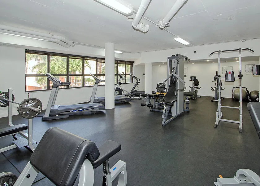 2 bed, 1278 sqft, $4,000 — Photo 3