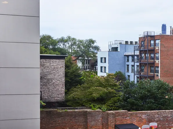 145 Park Place image 10 of 13