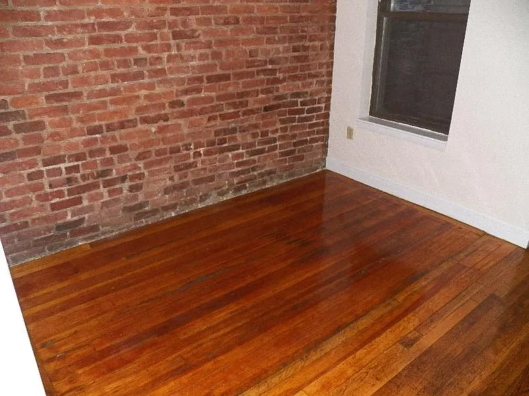 683 Washington St #5 — Photo 16
