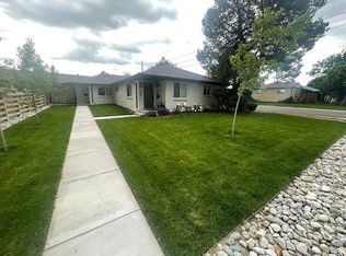 3300 Jasmine St, Denver, CO 80207