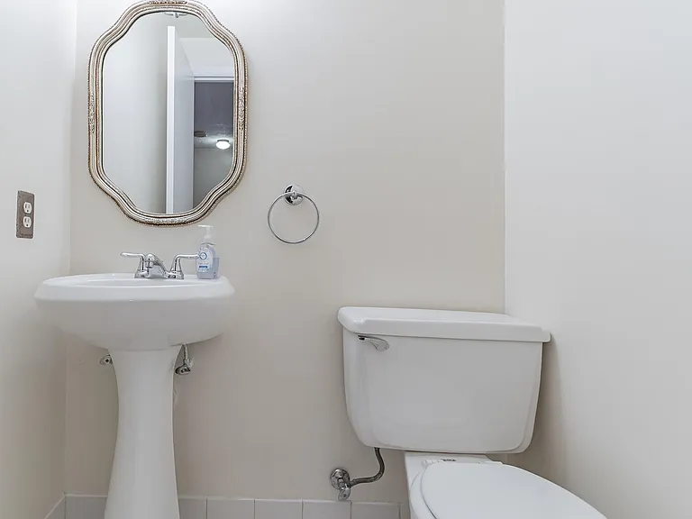 6031 Clerkenwell Ct — Photo 31