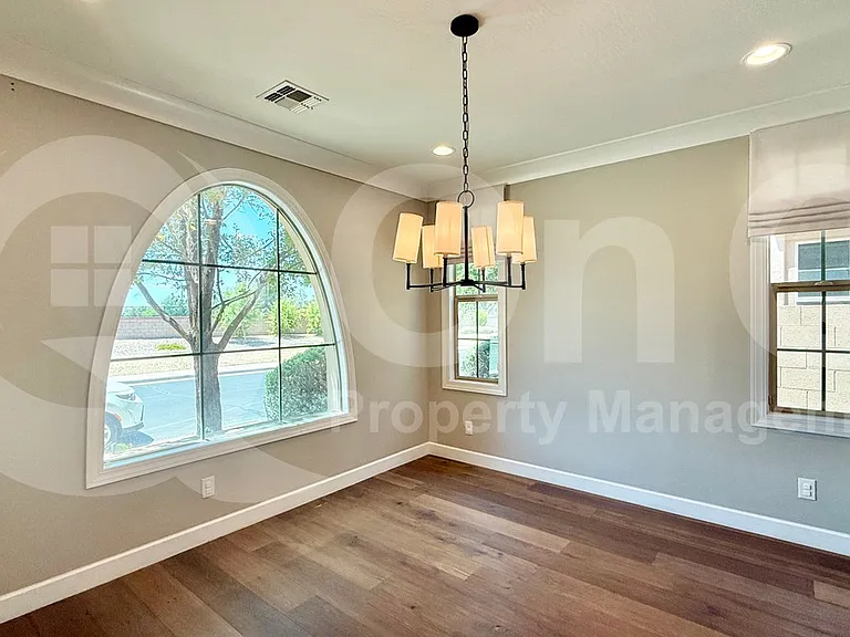972 W Kaibab Dr — Photo 5