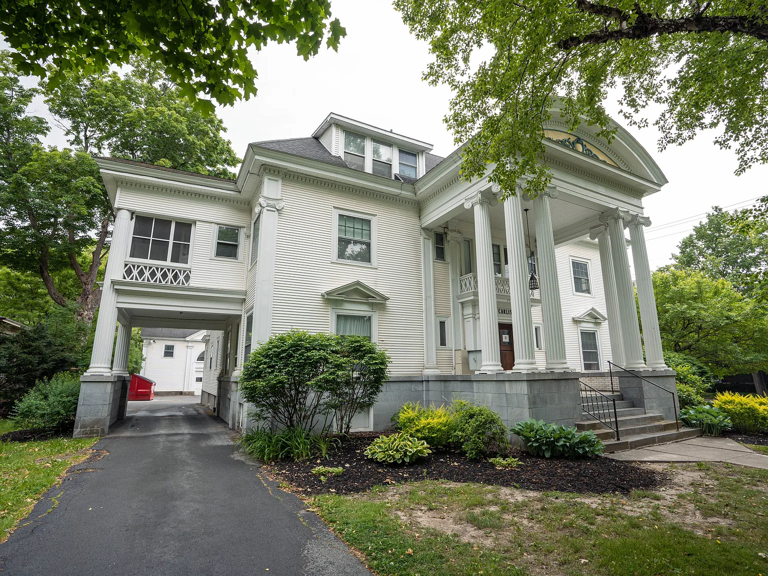 273 Paddock St — Photo 2