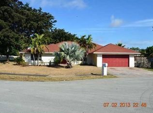 10181 SW 1st St, Plantation, FL 33324