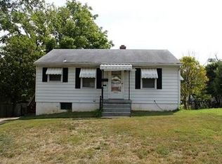 2207 S Evanston Ave, Independence, MO 64052