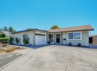 5138 Peony Dr, Livermore, CA 94551