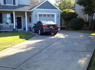 13660 Garden Meadow Dr, Oregon City, OR 97045