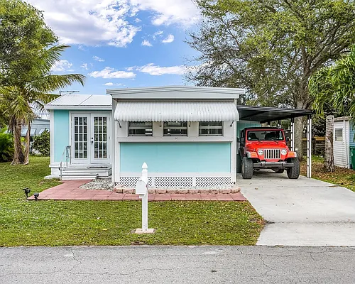 1680 SW 84th Ave Photo 1