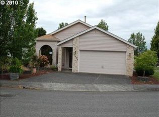 15633 NE Summerplace Dr, Portland, OR 97230