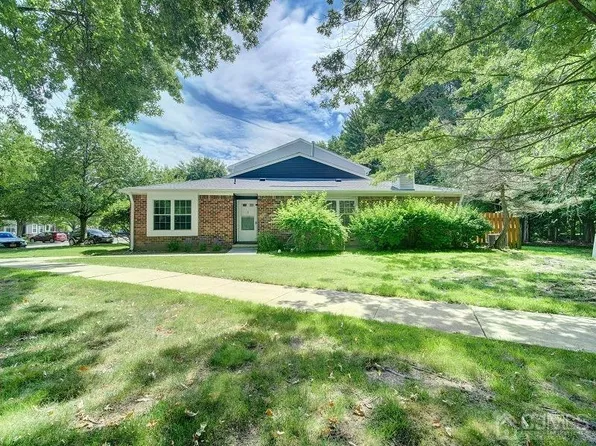 267 Constitution Cir, North Brunswick, NJ 08902