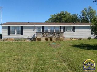 20340 S Stubbs Rd, Quenemo, KS 66528
