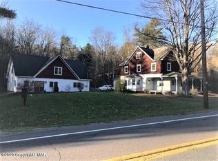 2493 Route 390, Canadensis, PA 18325