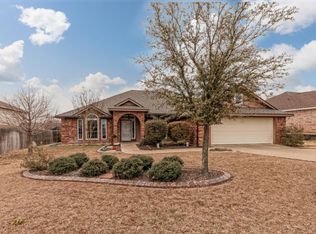 10205 Aragon Dr, Waco, TX 76708
