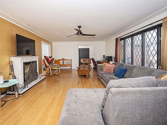 4th image of 516 S Weller Avenue