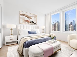 555 38th St APT 3505, New York, NY 10018