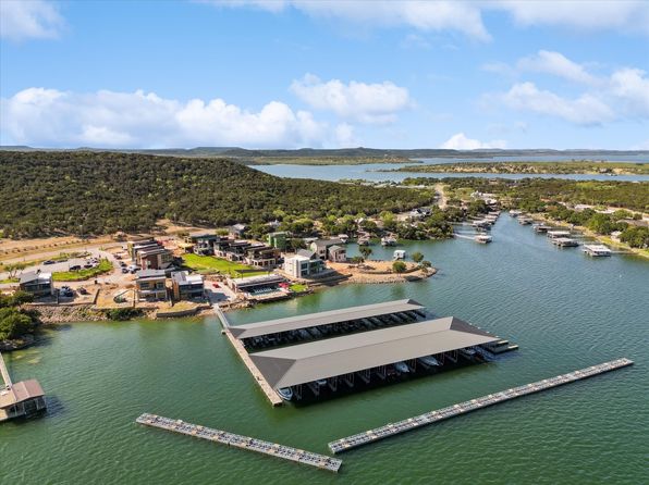 3 Breakwater Bnd, Graford, TX 76449