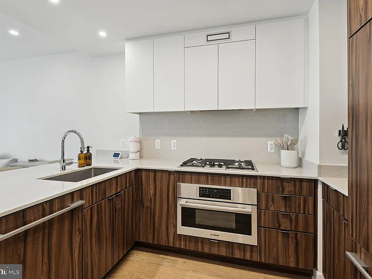 37 L St SE #601 — Photo 6