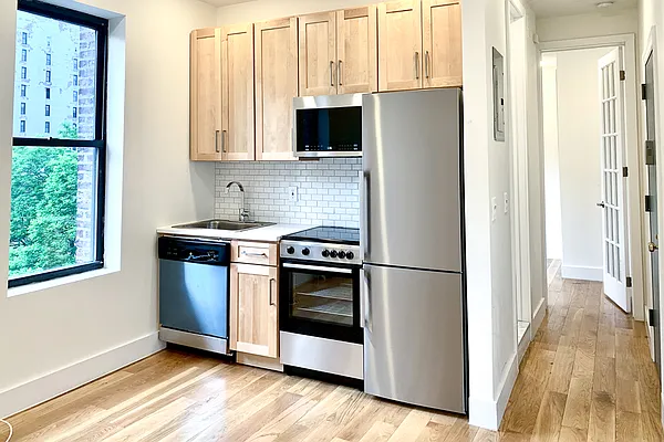 Rented by Corcoran | media 6