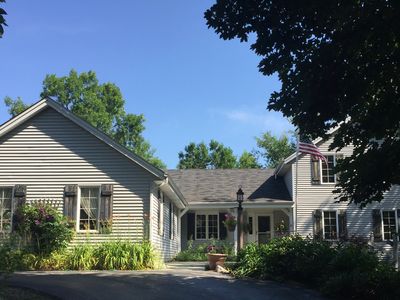7060 Pioneer Rd, Cedarburg, WI, 53012