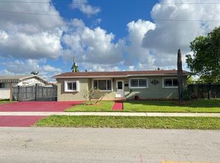 631 W 50th St, Hialeah, FL 33012