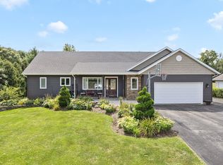 8606 S Rood Rd, Kingston, IL 60145