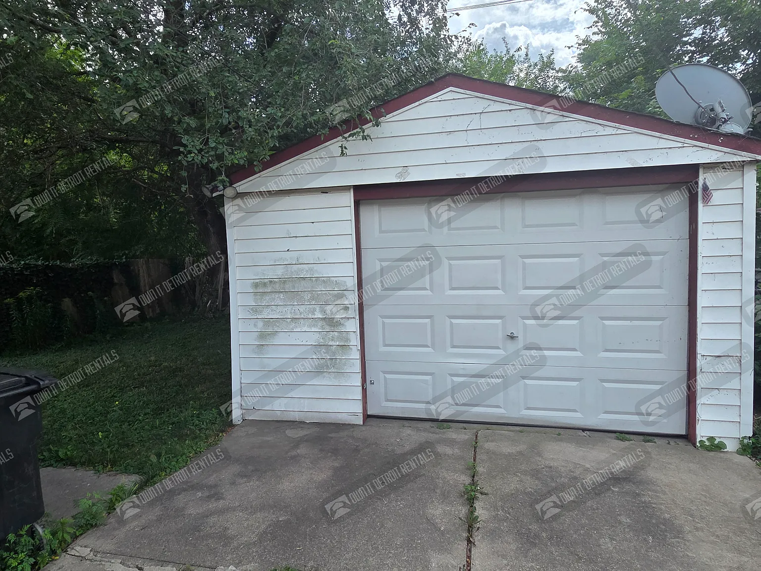 Side by side 2B — Photo 2