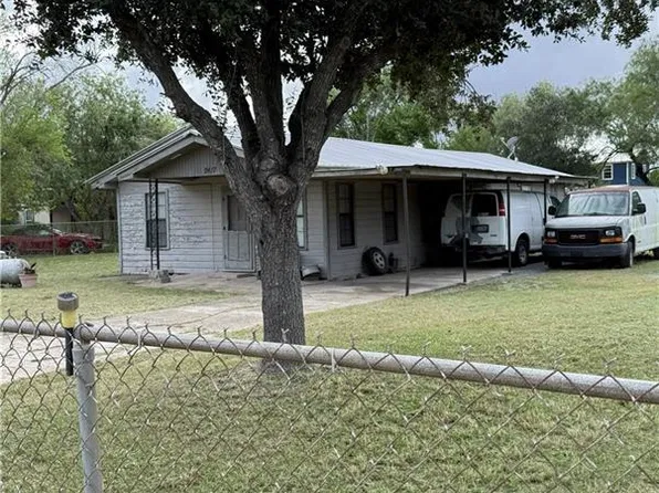 2717 Carlos St, Donna, TX 78537