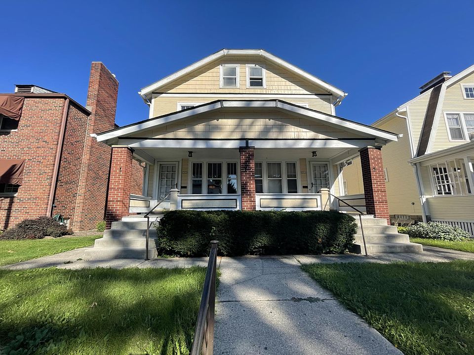 1st image of 2956 Indianola Ave