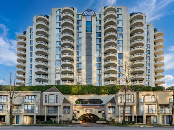 6088 Minoru Blvd #909, Richmond, BC V6Y 4A8