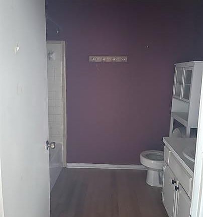 2nd image of 231 W Ailsie Ave #1