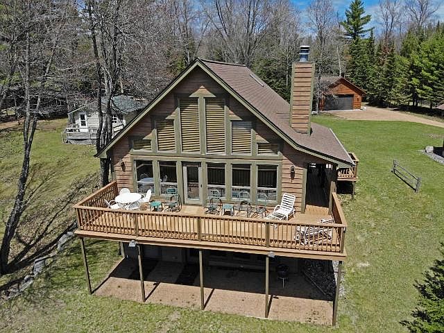 1st image of 8467 Hillcrest Ln