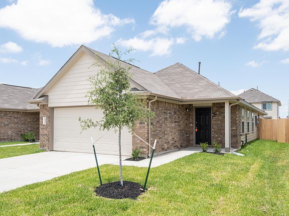 3rd image of 24430 Amaldi Ct