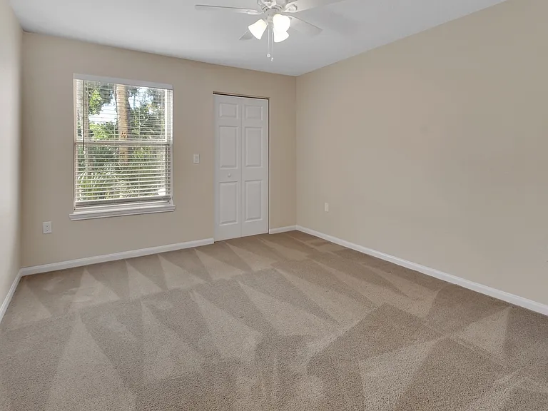 940 Village Trl #4-207 — Photo 24