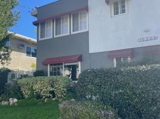 15206 Dickens St #6, Sherman Oaks, CA 91403