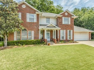 501 Lambeth Cir, Edmond, OK 73003