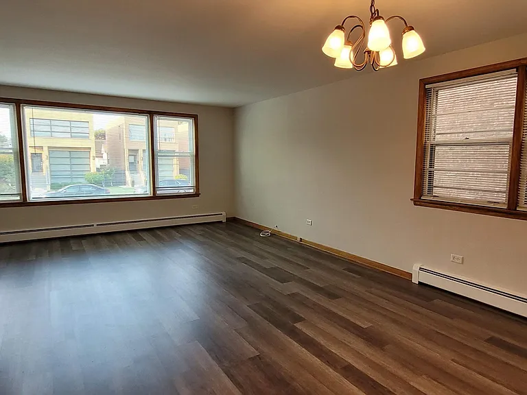 7647 W Addison St #1 — Photo 7