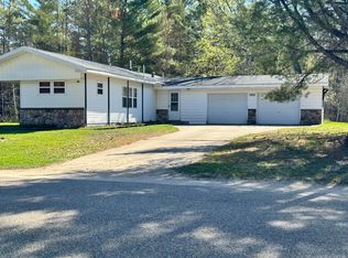 1321 Eagle Point Rd, Grayling, MI 49738