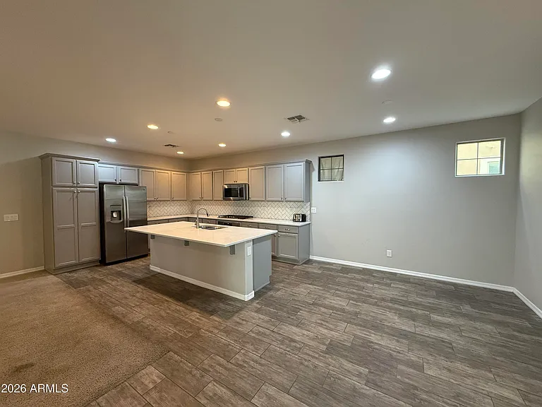 3786 E Robert St — Photo 10