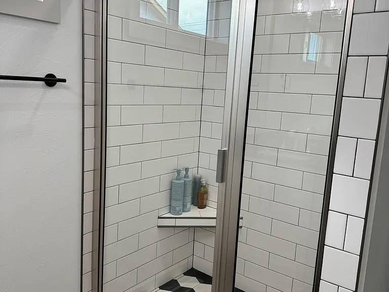 5340 Amherst Dr — Photo 21