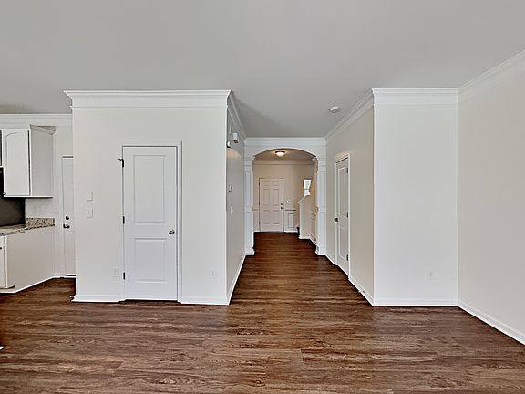 3rd image of 16608 Broadwing Pl