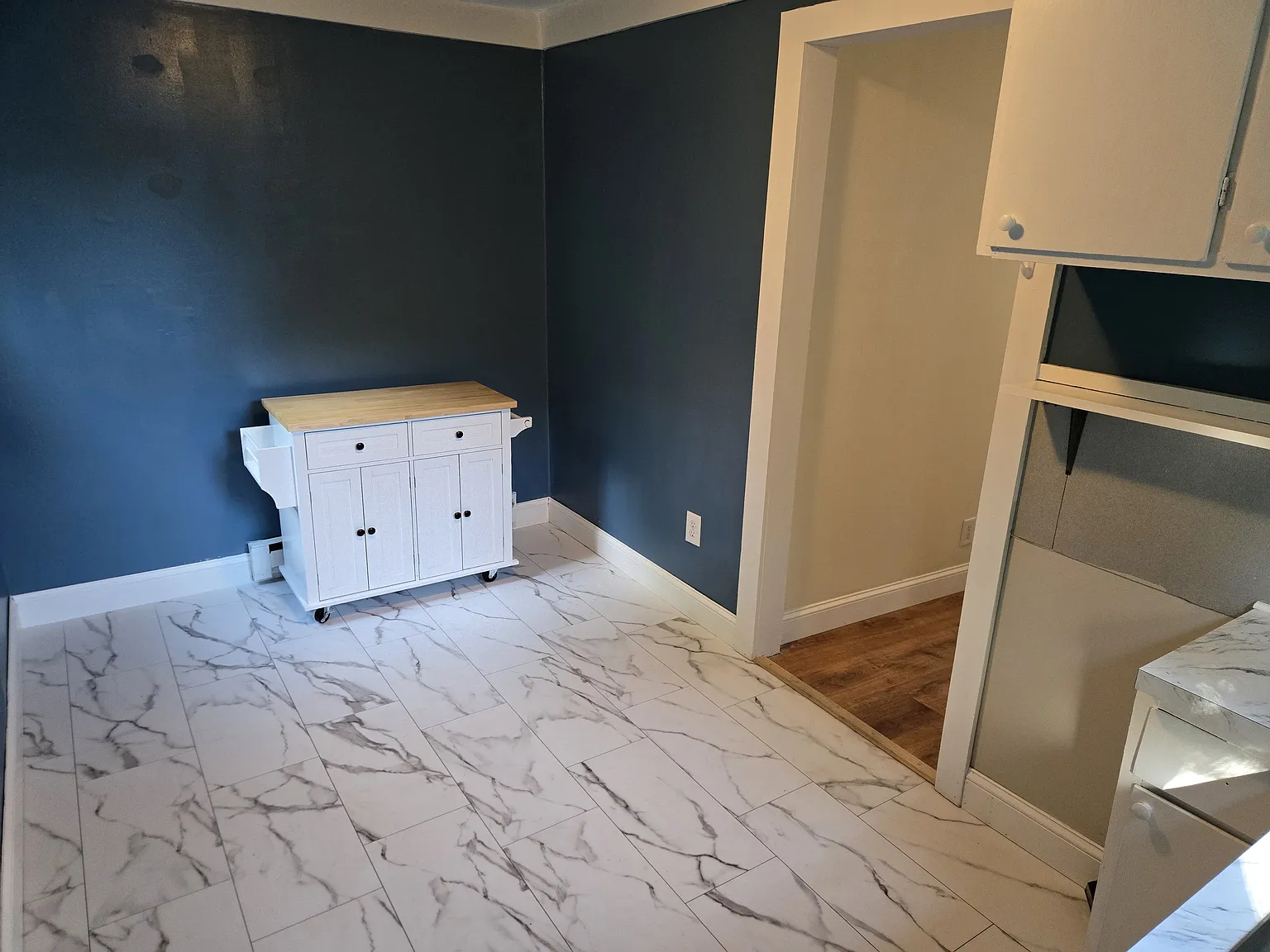 1 bed, $1,350 — Photo 3