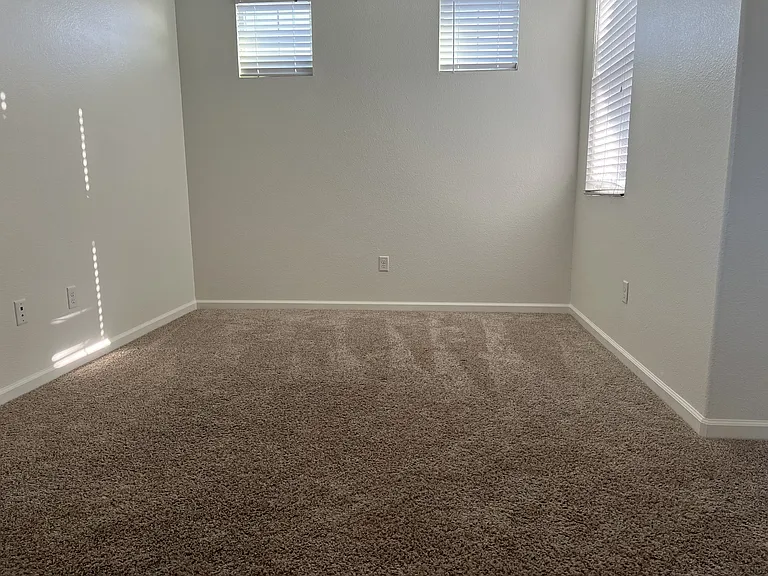 3911 Streamline St — Photo 21