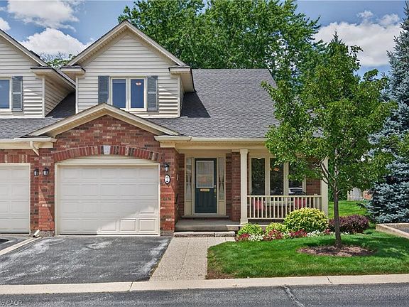 2nd image of 581 Dynes Rd #2