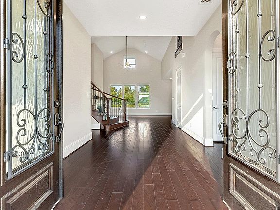 Wow factor foyer!