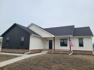 420 Vasa Way, Lindsborg, KS 67456